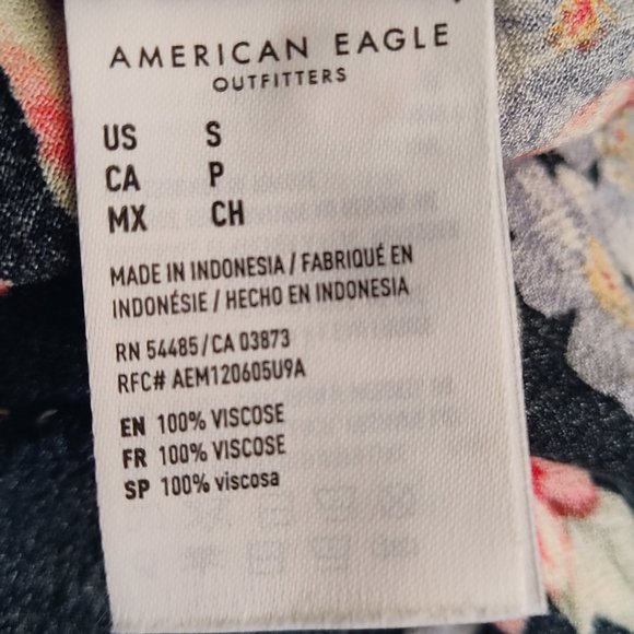 American Eagle Shirt Small Black Floral Cinch Front Tank Top Cami AEO whimsigoth - Picture 4 of 9